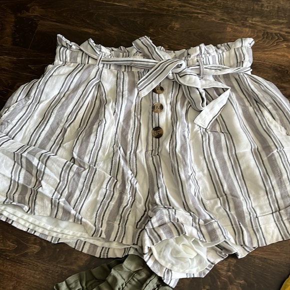 American eagle shorts - Picture 4 of 8